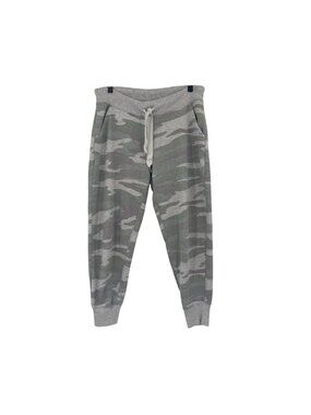 Aerie Size Small Camo Fleece Jogger High Waisted Sweatpants Gray Green Relaxed